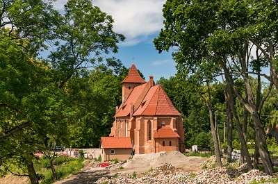 Соборный храм Екатерининского женского монастыря, бывшая кирха Арнау