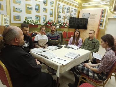 Евангельские группы сегодня: опыт епархий Евангельские группы сегодня: опыт епархий