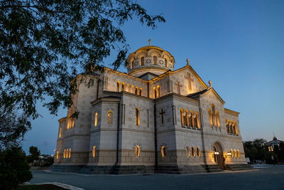 Здесь было заложено духовное начало русской государственности Здесь было заложено духовное начало русской государственности