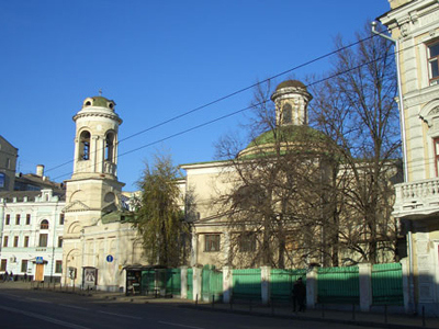 Дюжину столичных храмов отреставрируют в 2012 году за счет городского бюджета