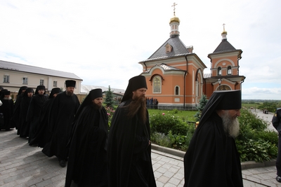 Каким будет русское монашество. Обсуждение проекта Положения о монастырях и монашествующих