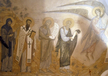 Старинный храм в центре Москвы украсили фрески современных мастеров