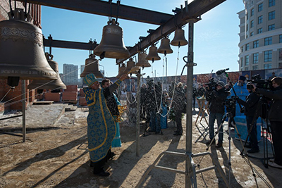 Освящены колокола Иверского храма при Академии ФСБ