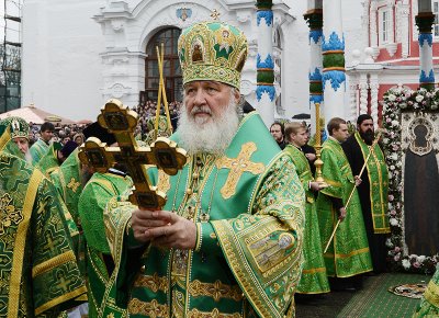 Патриарх Кирилл: Мы должны молиться , чтобы никакие искушения и соблазны не разорвали единое тело Святой Руси