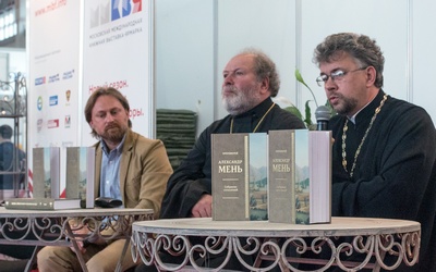 Первый том собрания сочинений протоиерея Александра Меня  представлен на Международной книжной ярмарке в Москве